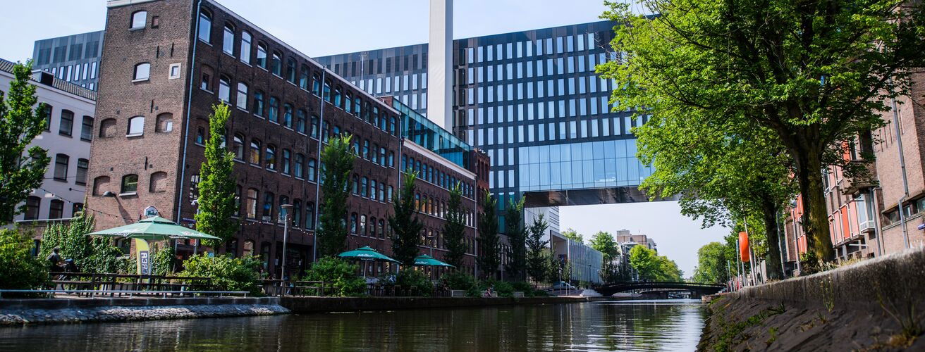 UvA offers various STEM programs, including computer science, artificial intelligence, and data science. It's one of the top-ranked universities in the country and is located in the vibrant city of Amsterdam.