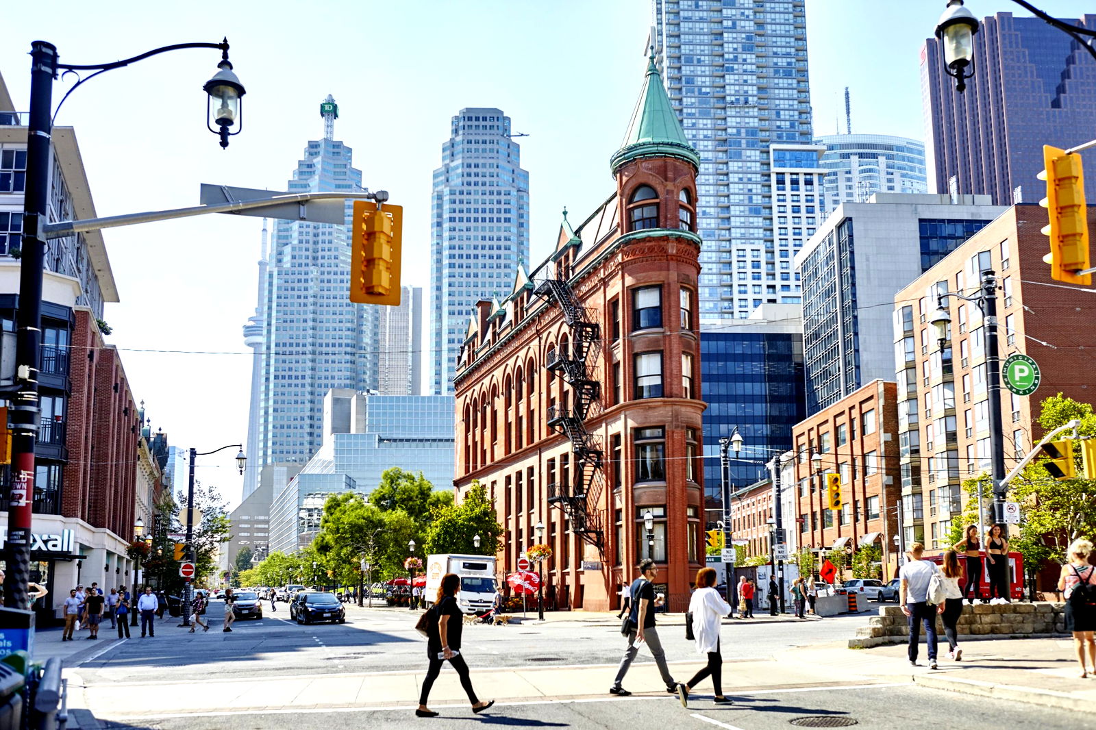 Reasons why you should study in Canada