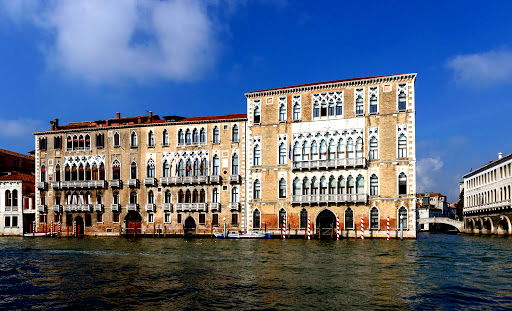 Study for cheap in italy