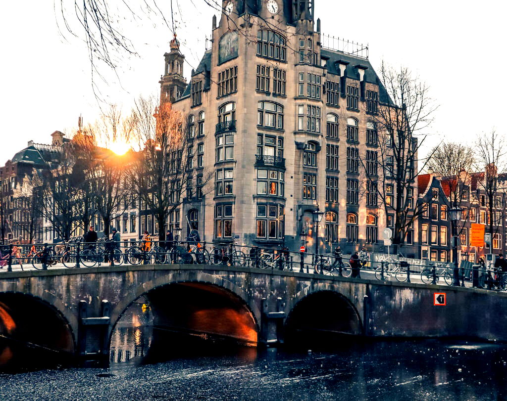 Amsterdam canals in Winter