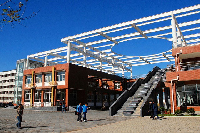 University gallery image